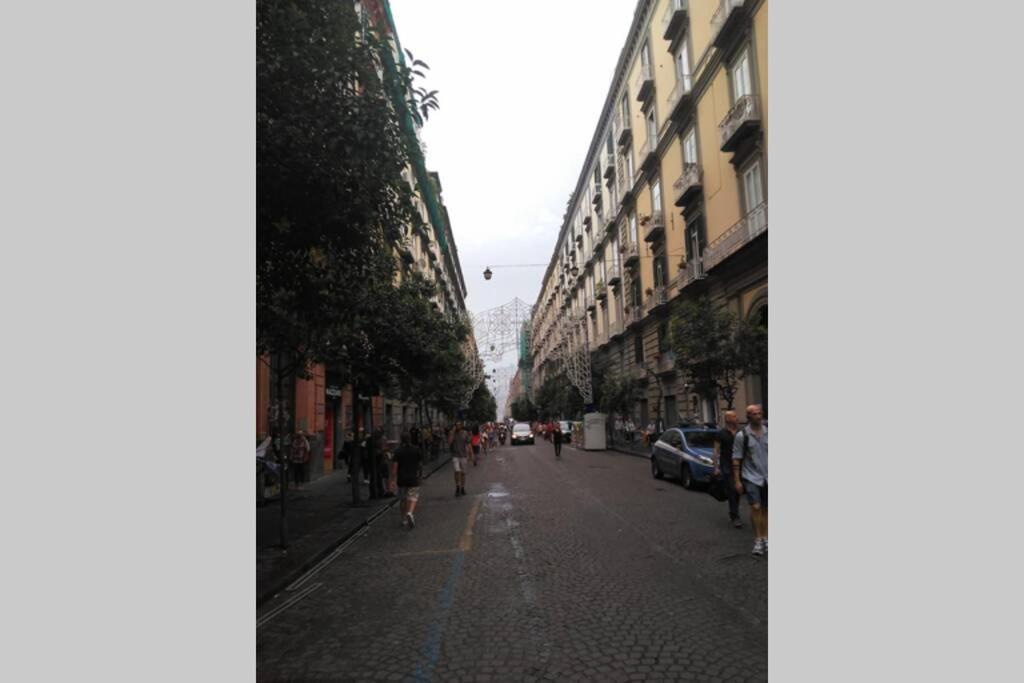 Napoli Centro Storico Un Passo Da San Gennaro Apartment Exterior foto