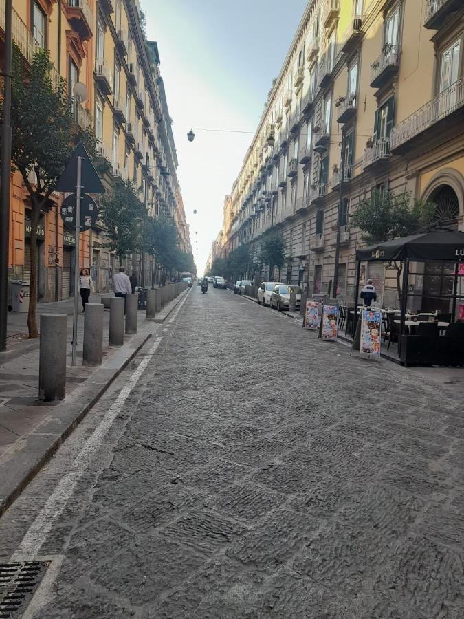 Napoli Centro Storico Un Passo Da San Gennaro Apartment Exterior foto